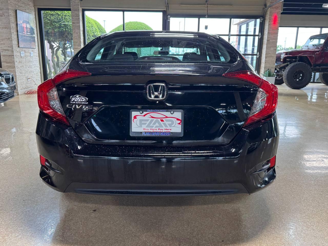 Honda Civic Sedan 4dr CVT LX 2016