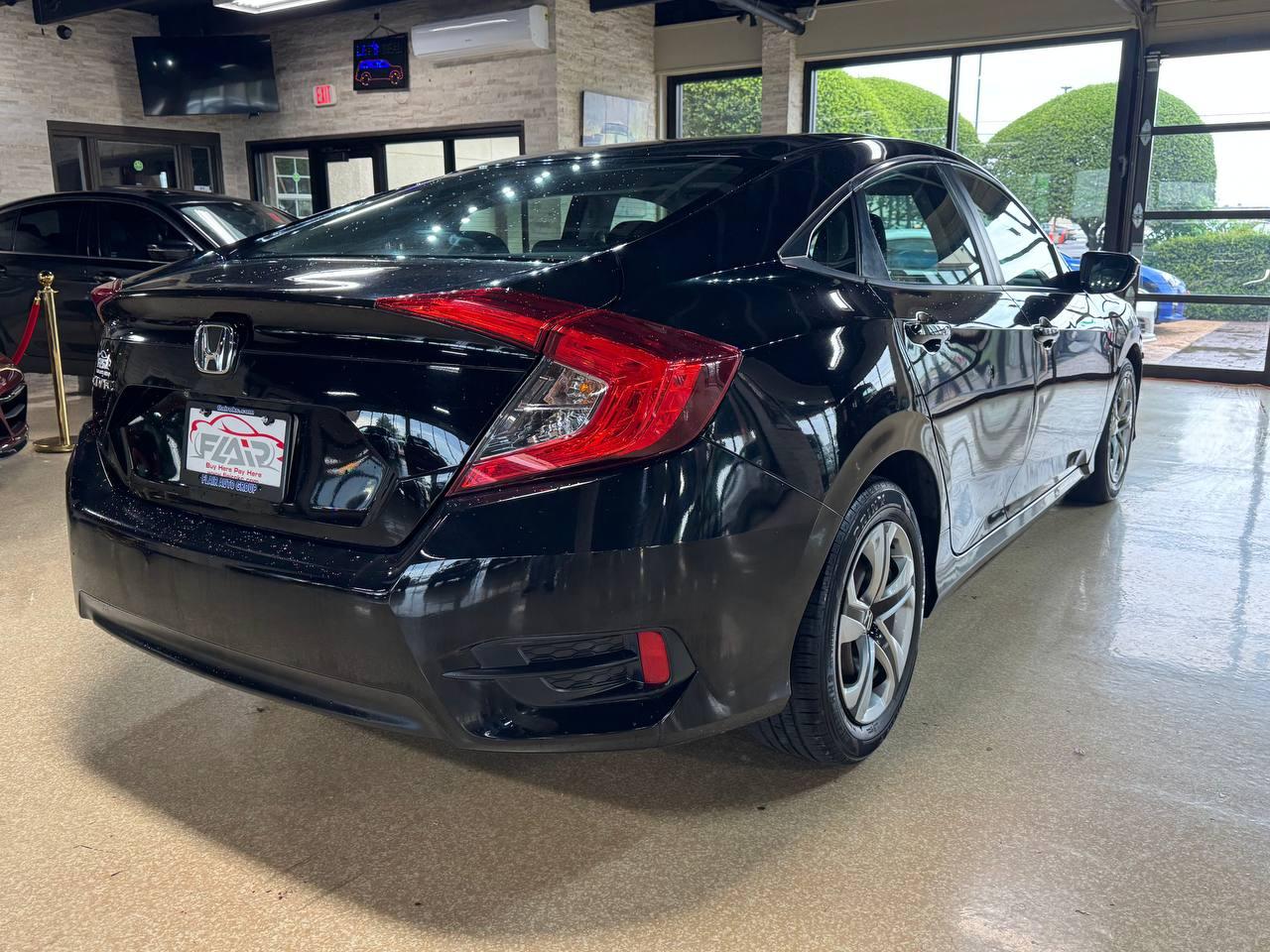 Honda Civic Sedan 4dr CVT LX 2016