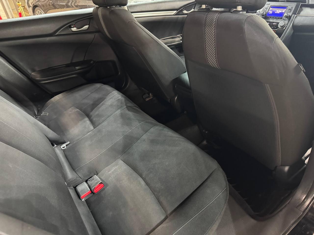 Honda Civic Sedan 4dr CVT LX 2016