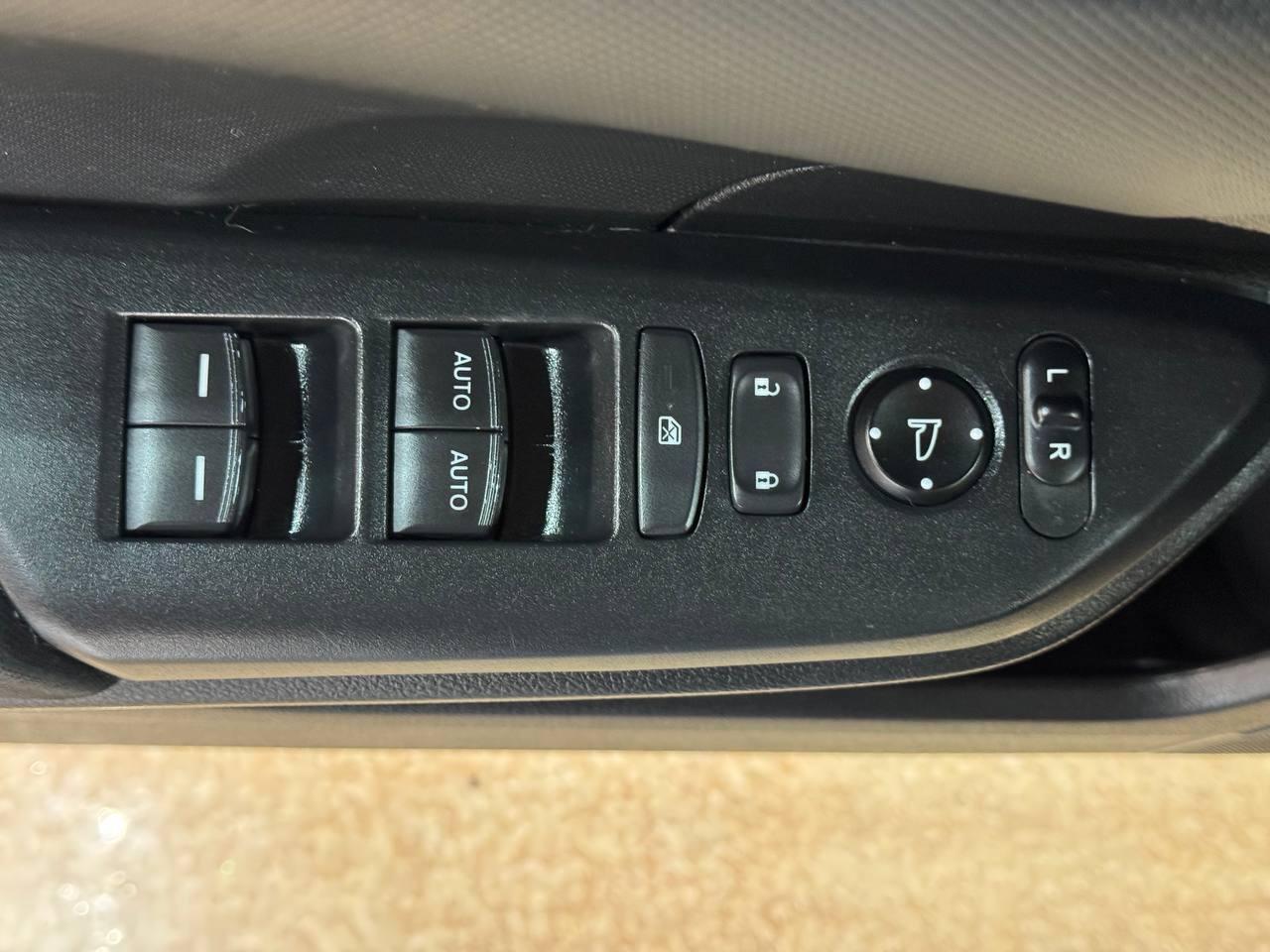 Honda Civic Sedan 4dr CVT LX 2016