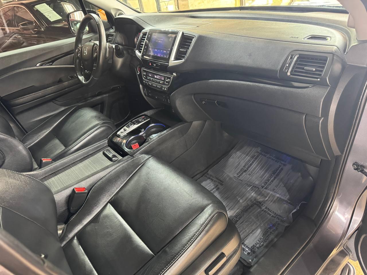 Honda Pilot Touring AWD 2017
