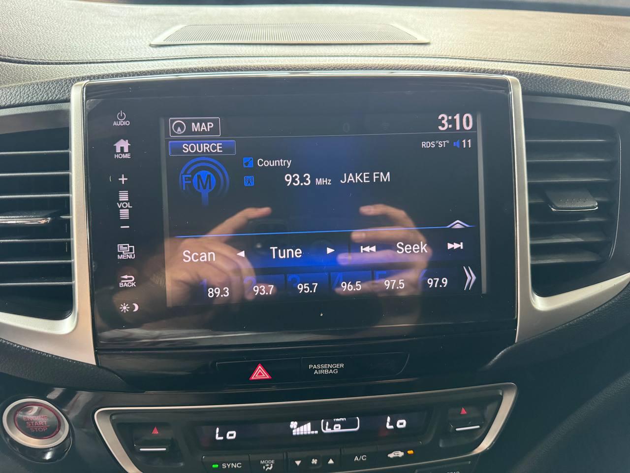 Honda Pilot Touring AWD 2017