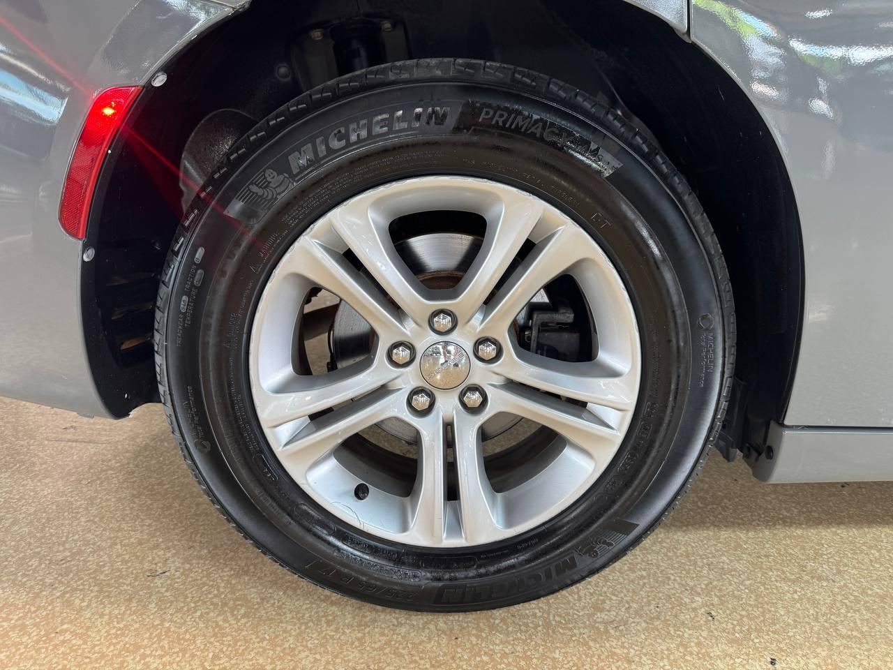 Dodge Charger SXT RWD 2018
