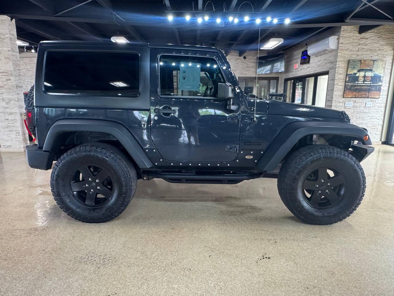 Jeep Wrangler 4WD 2dr Sport 2016
