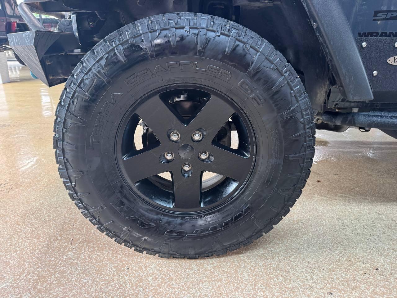 Jeep Wrangler 4WD 2dr Sport 2016