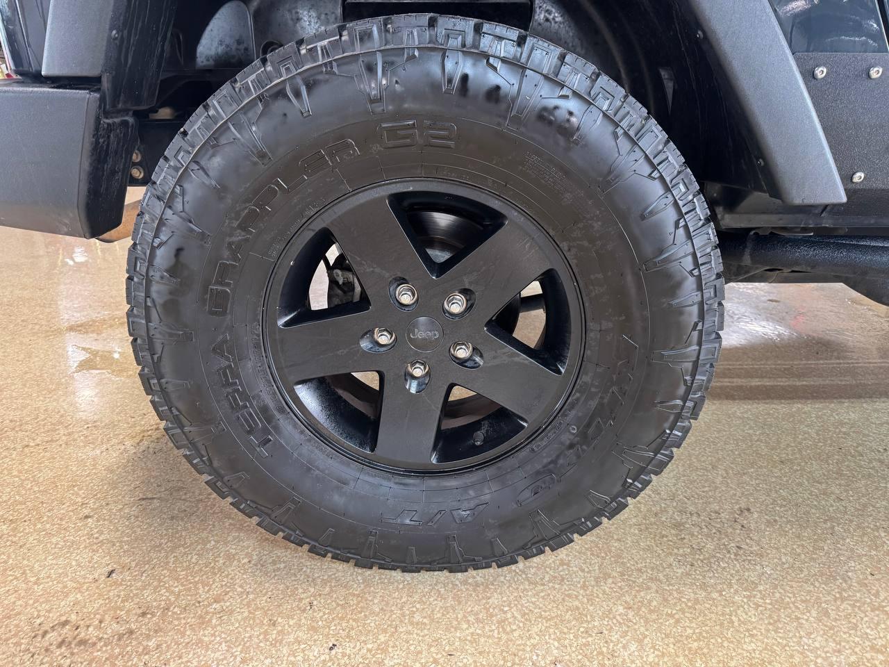 Jeep Wrangler 4WD 2dr Sport 2016