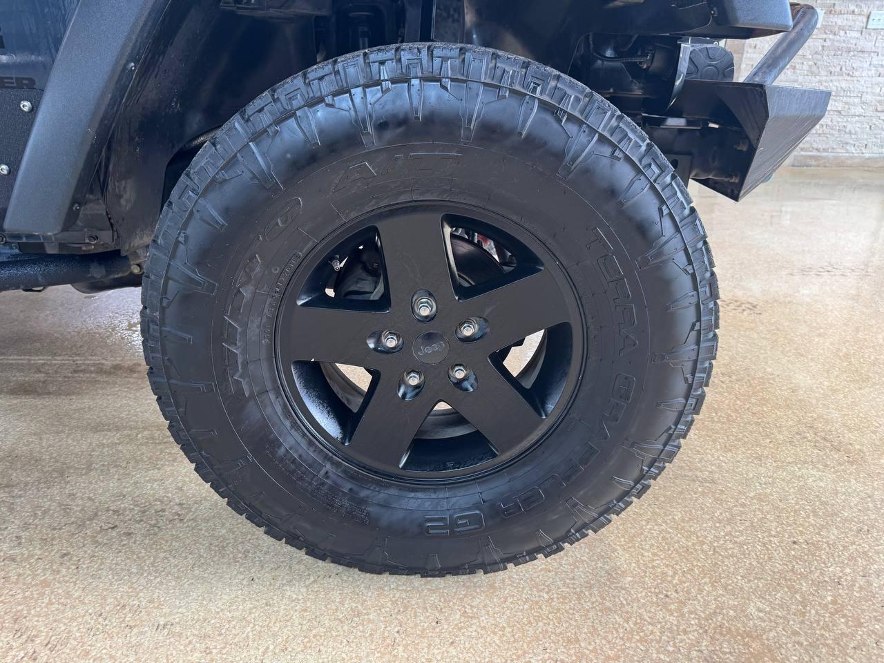 Jeep Wrangler 4WD 2dr Sport 2016