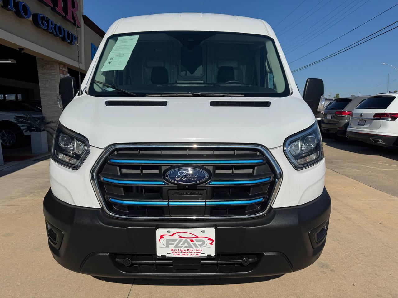 Ford E-Transit Cargo Van T-350 130" Med Rf 9500 GVWR RWD 2022