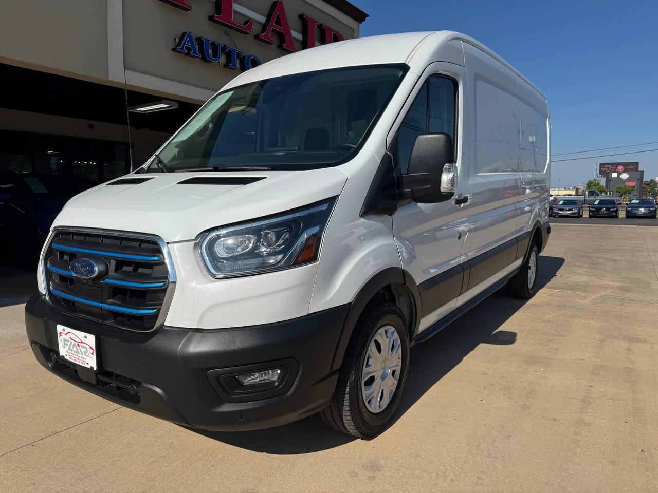 Ford E-Transit Cargo Van T-350 130" Med Rf 9500 GVWR RWD 2022