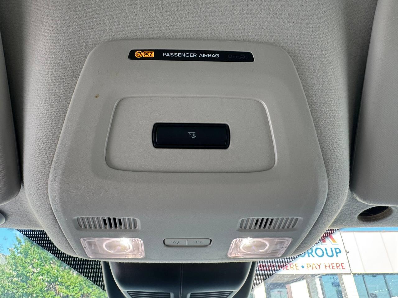 Ford E-Transit Cargo Van T-350 130" Med Rf 9500 GVWR RWD 2022