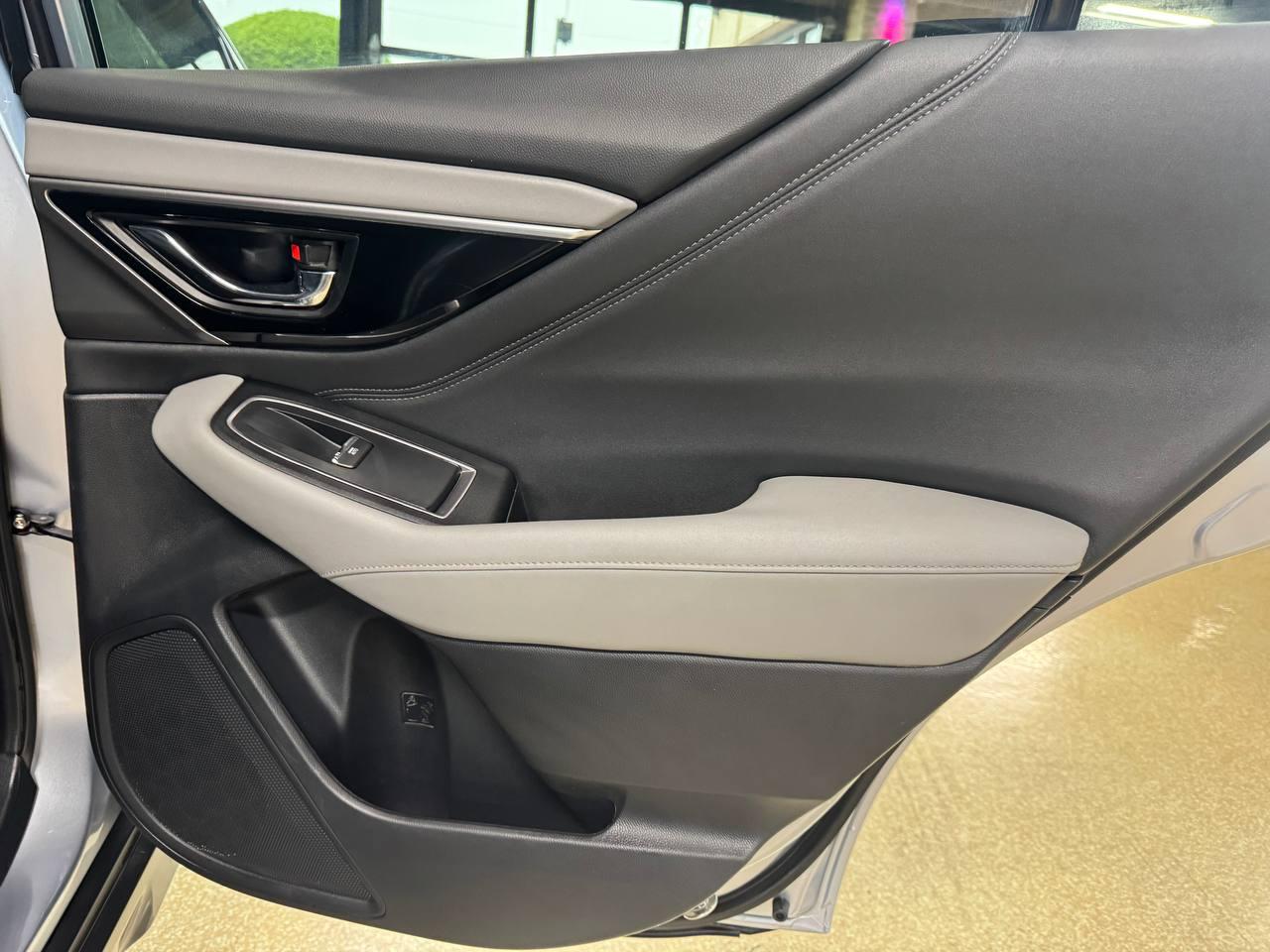 Subaru Outback Limited CVT 2022