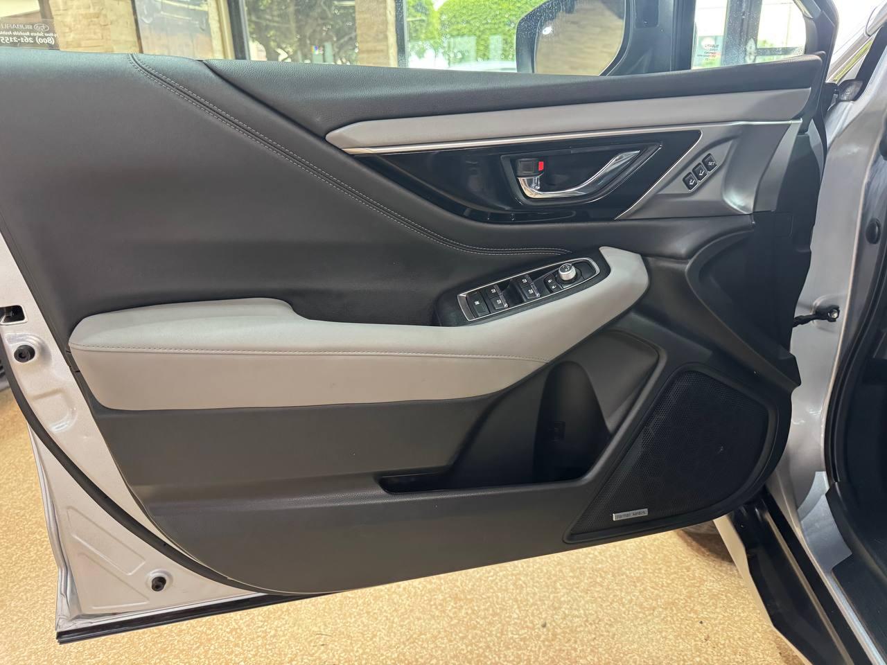 Subaru Outback Limited CVT 2022