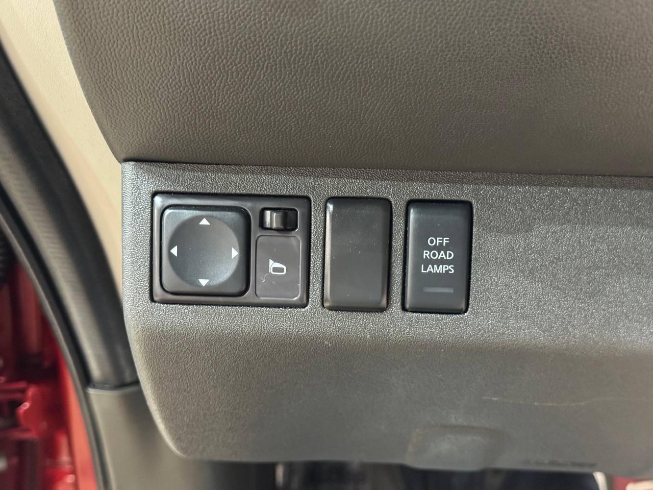 Nissan Xterra 4WD 4dr Auto Pro-4X 2014