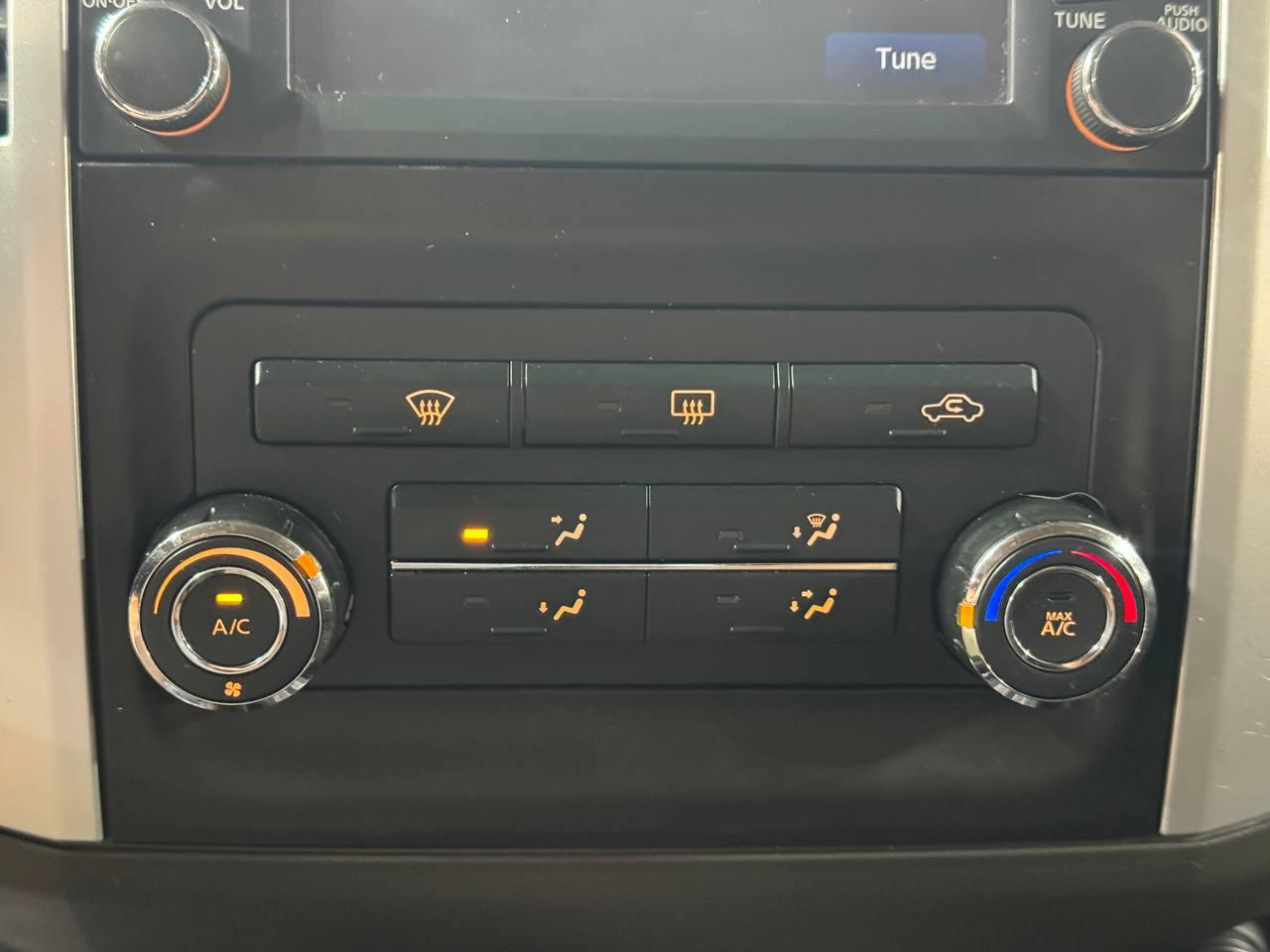 Nissan Xterra 4WD 4dr Auto Pro-4X 2014