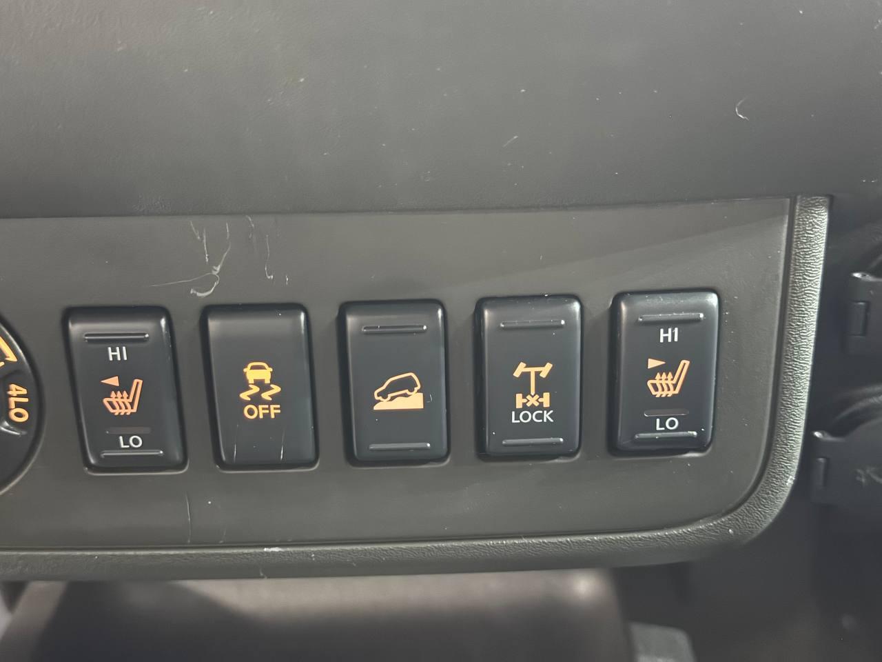 Nissan Xterra 4WD 4dr Auto Pro-4X 2014