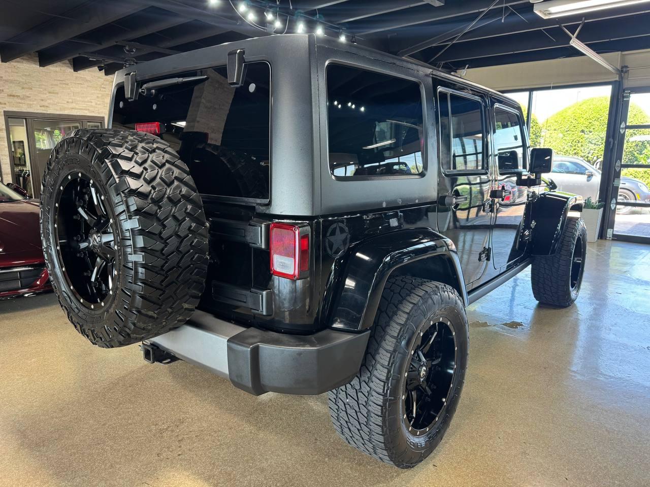 Jeep Wrangler Unlimited 4WD 4dr Freedom Edition *Ltd Avail* 2013