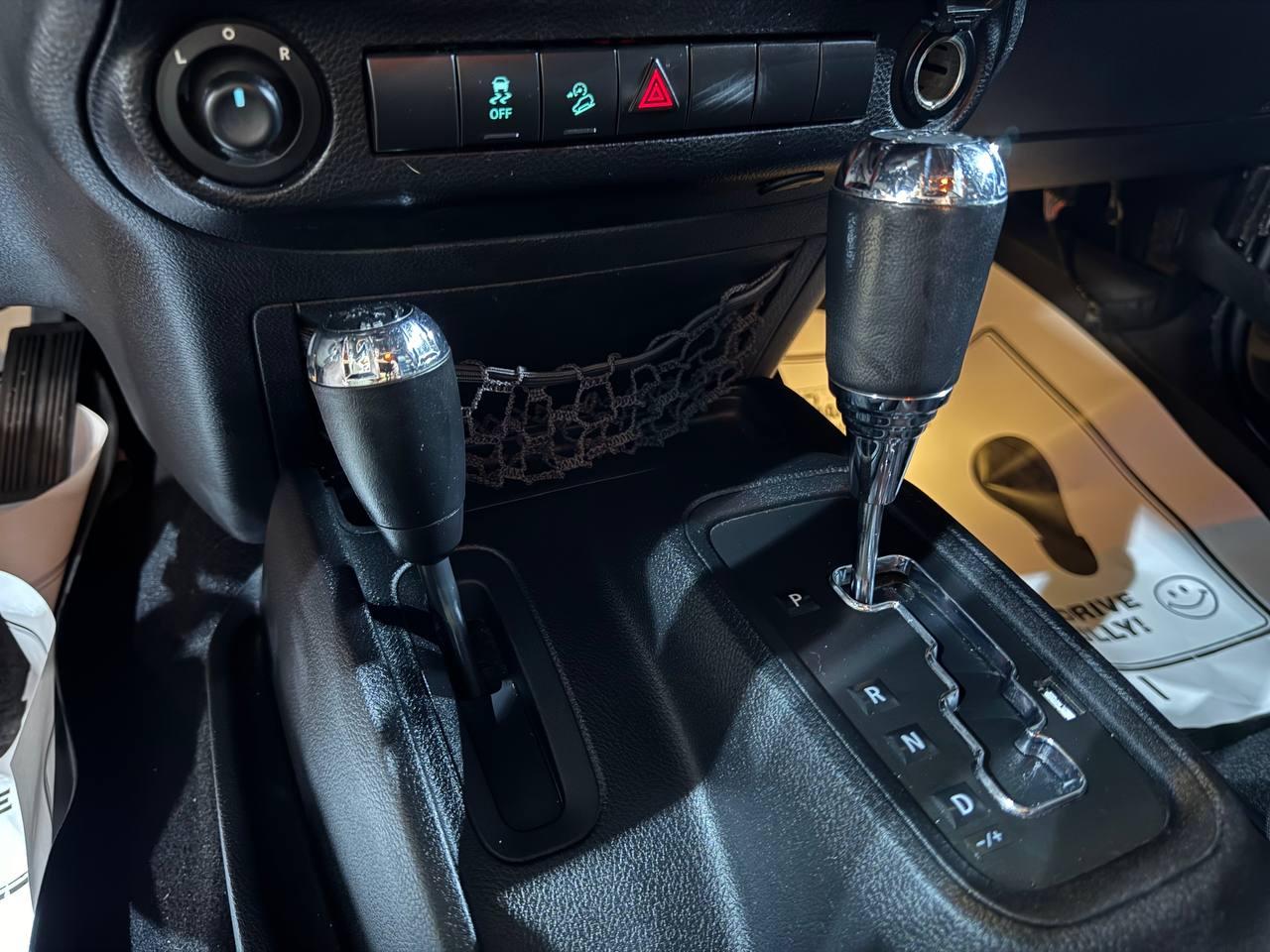Jeep Wrangler Unlimited 4WD 4dr Freedom Edition *Ltd Avail* 2013
