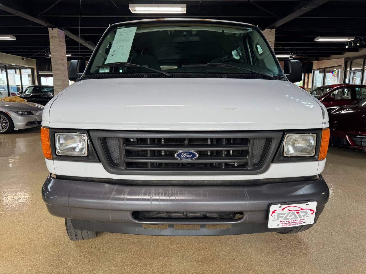 Ford Econoline Wagon E-350 Super Ext XL 2006