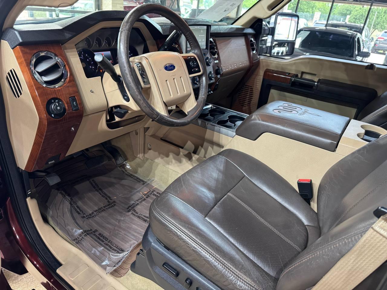 Ford Super Duty F-250 SRW 4WD Crew Cab 172" Platinum 2016