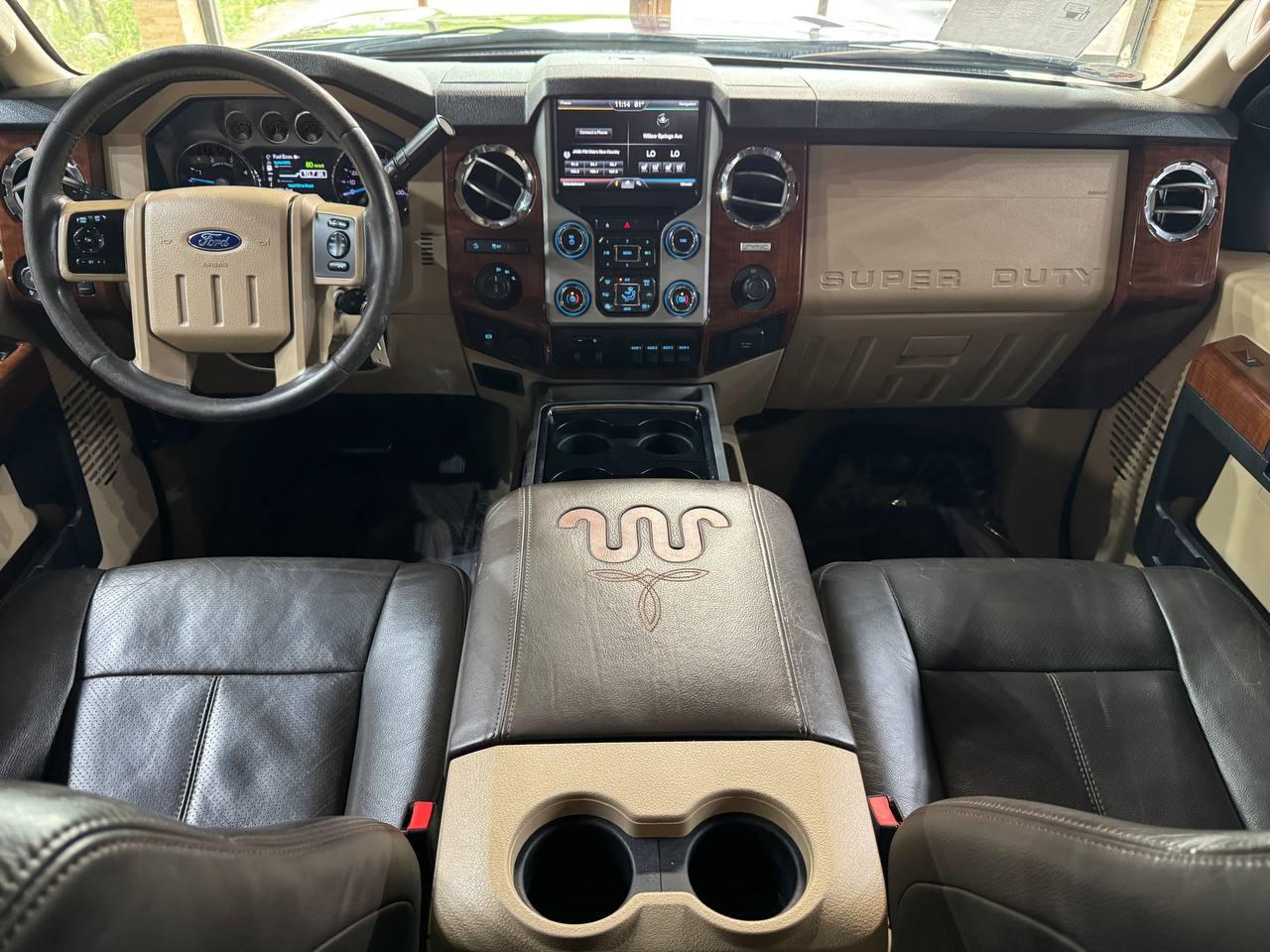 Ford Super Duty F-250 SRW 4WD Crew Cab 172" Platinum 2016