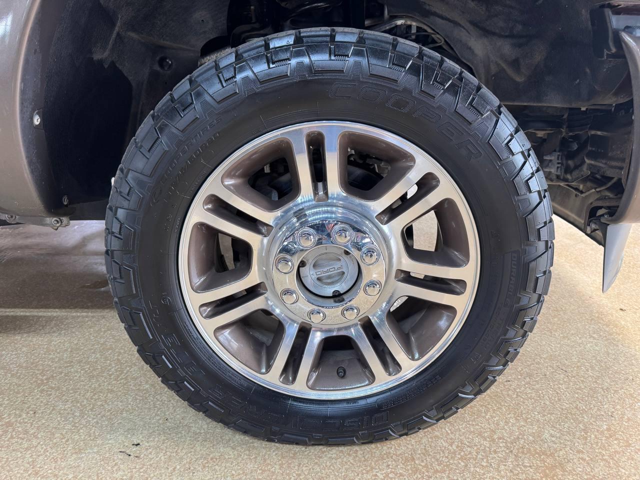 Ford Super Duty F-250 SRW 4WD Crew Cab 172" Platinum 2016