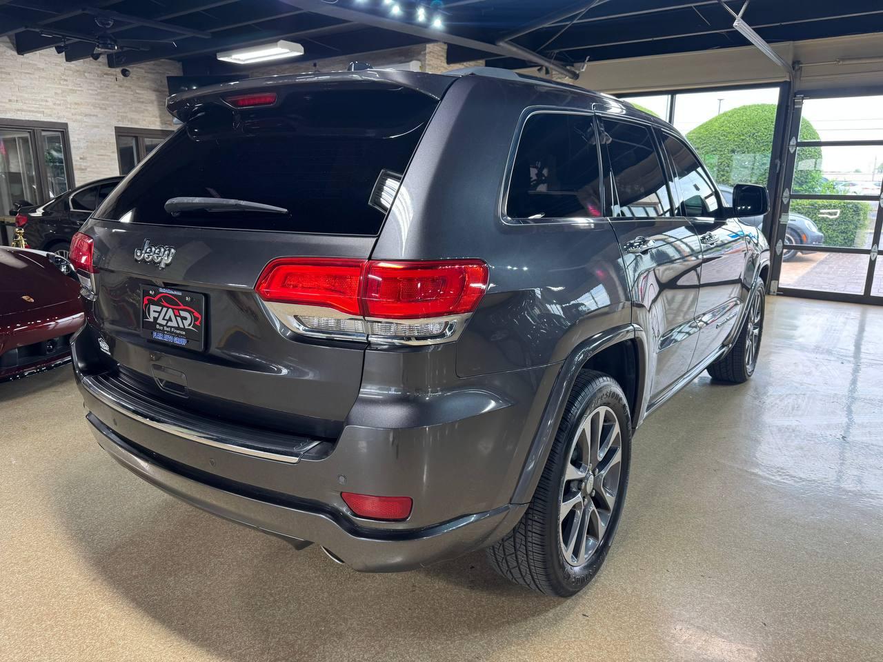 Jeep Grand Cherokee Overland 4x2 2018
