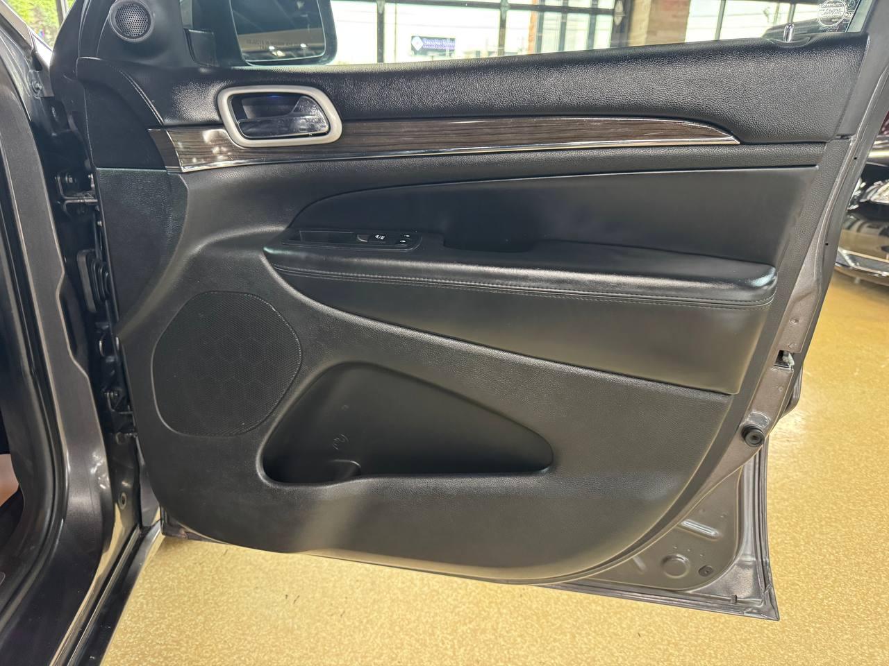 Jeep Grand Cherokee Overland 4x2 2018