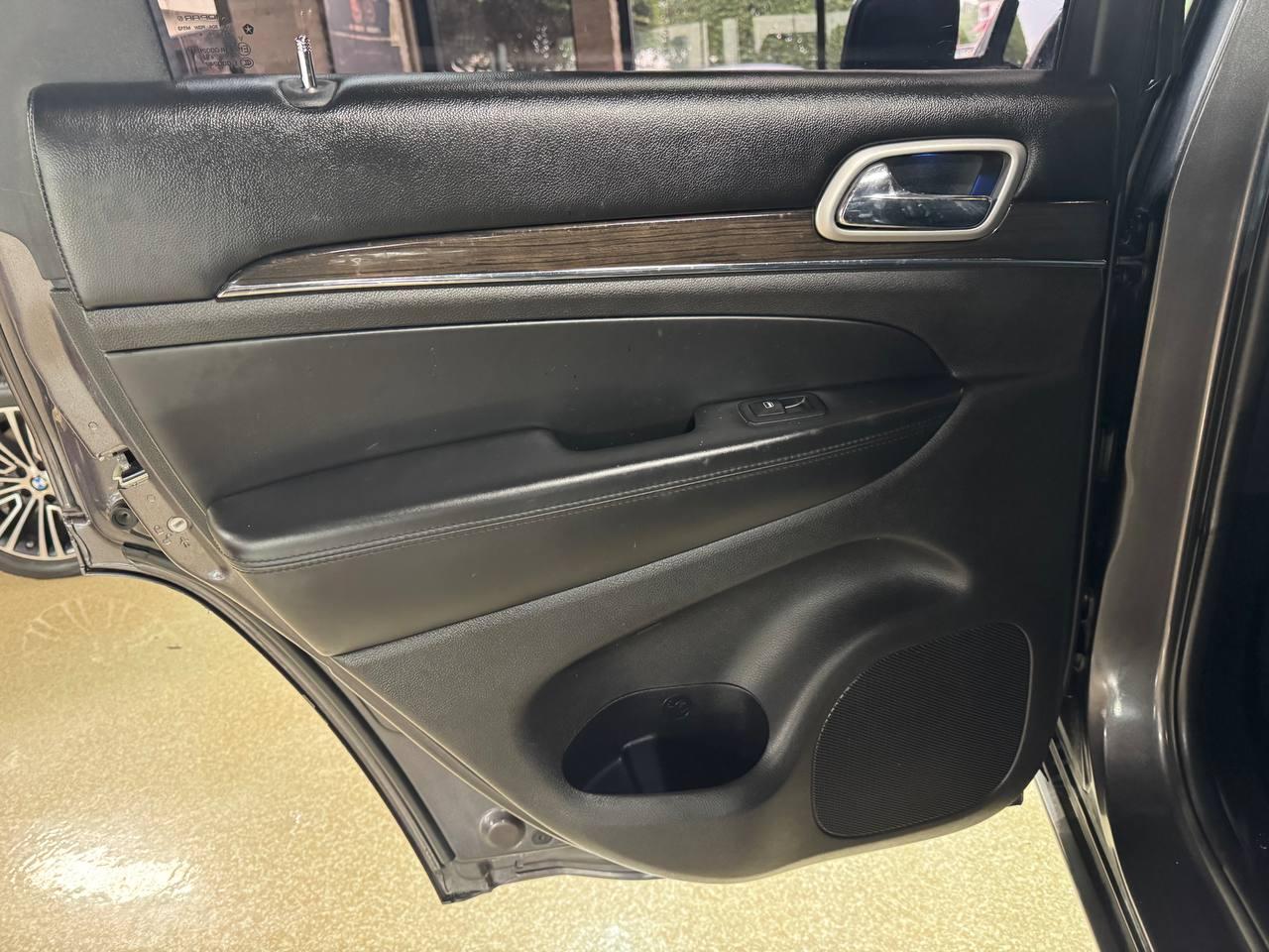 Jeep Grand Cherokee Overland 4x2 2018