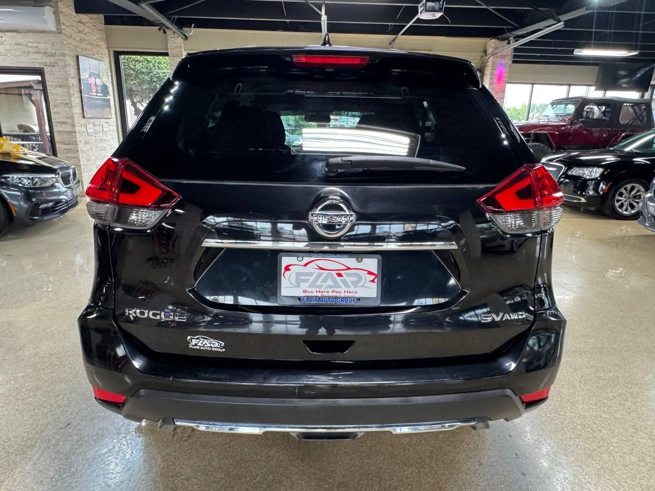 Nissan Rogue AWD SV 2017