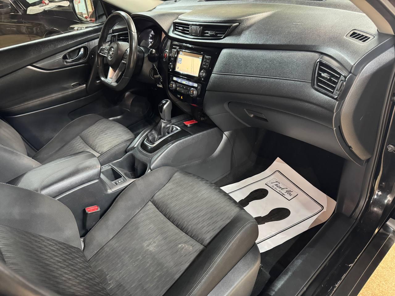 Nissan Rogue AWD SV 2017