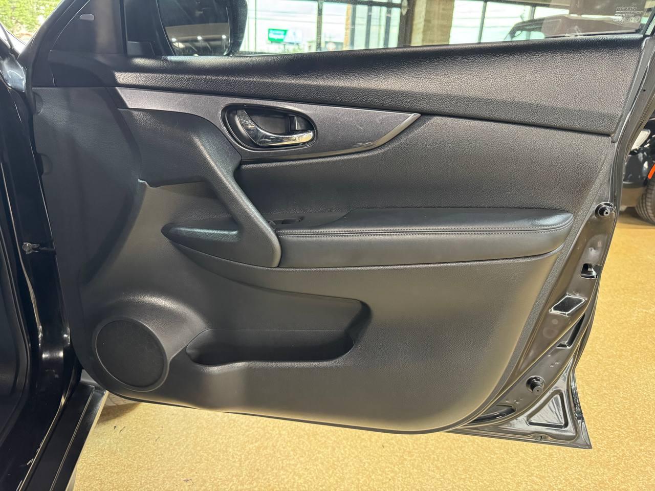 Nissan Rogue AWD SV 2017