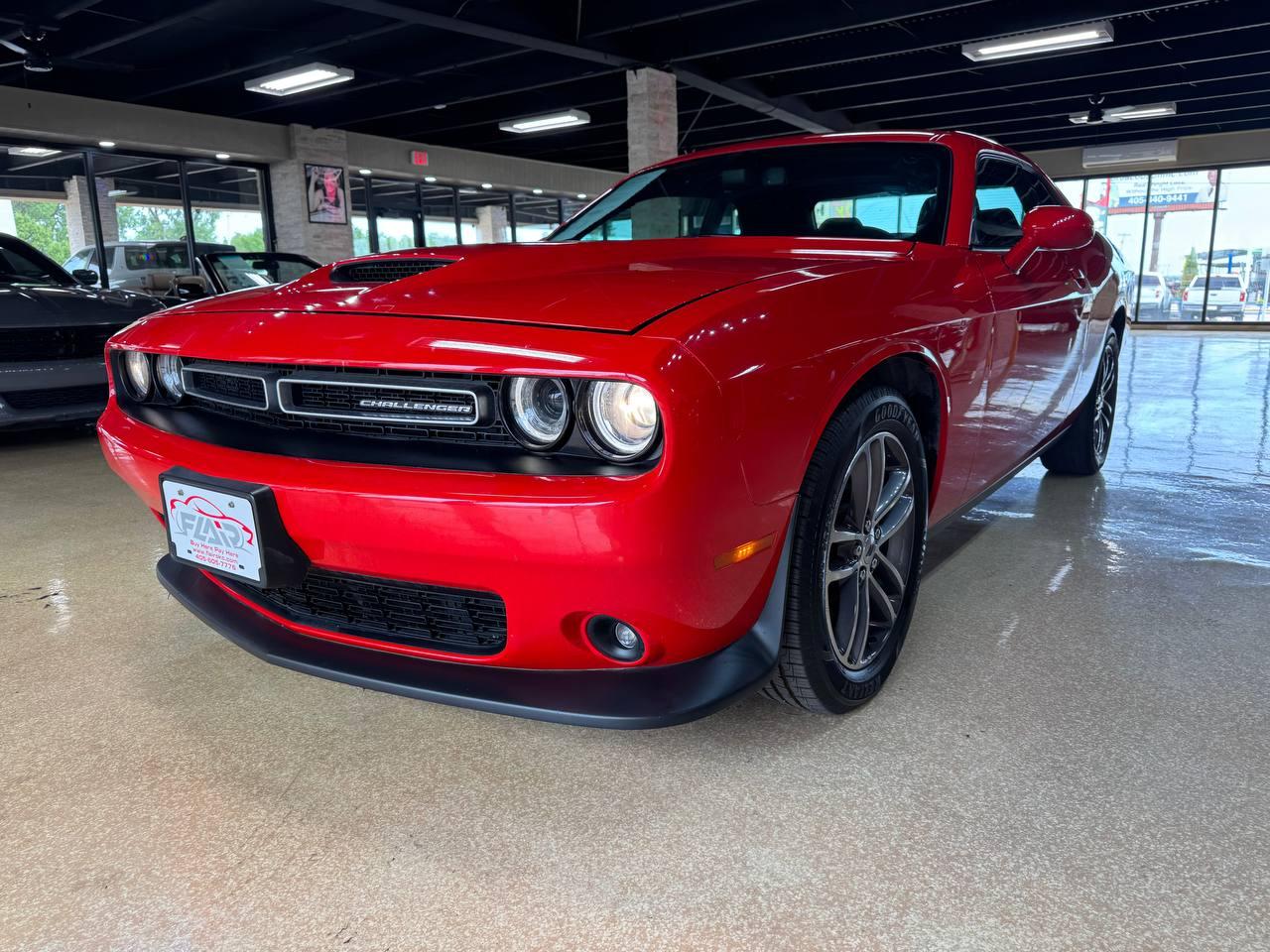Dodge Challenger GT AWD 2019