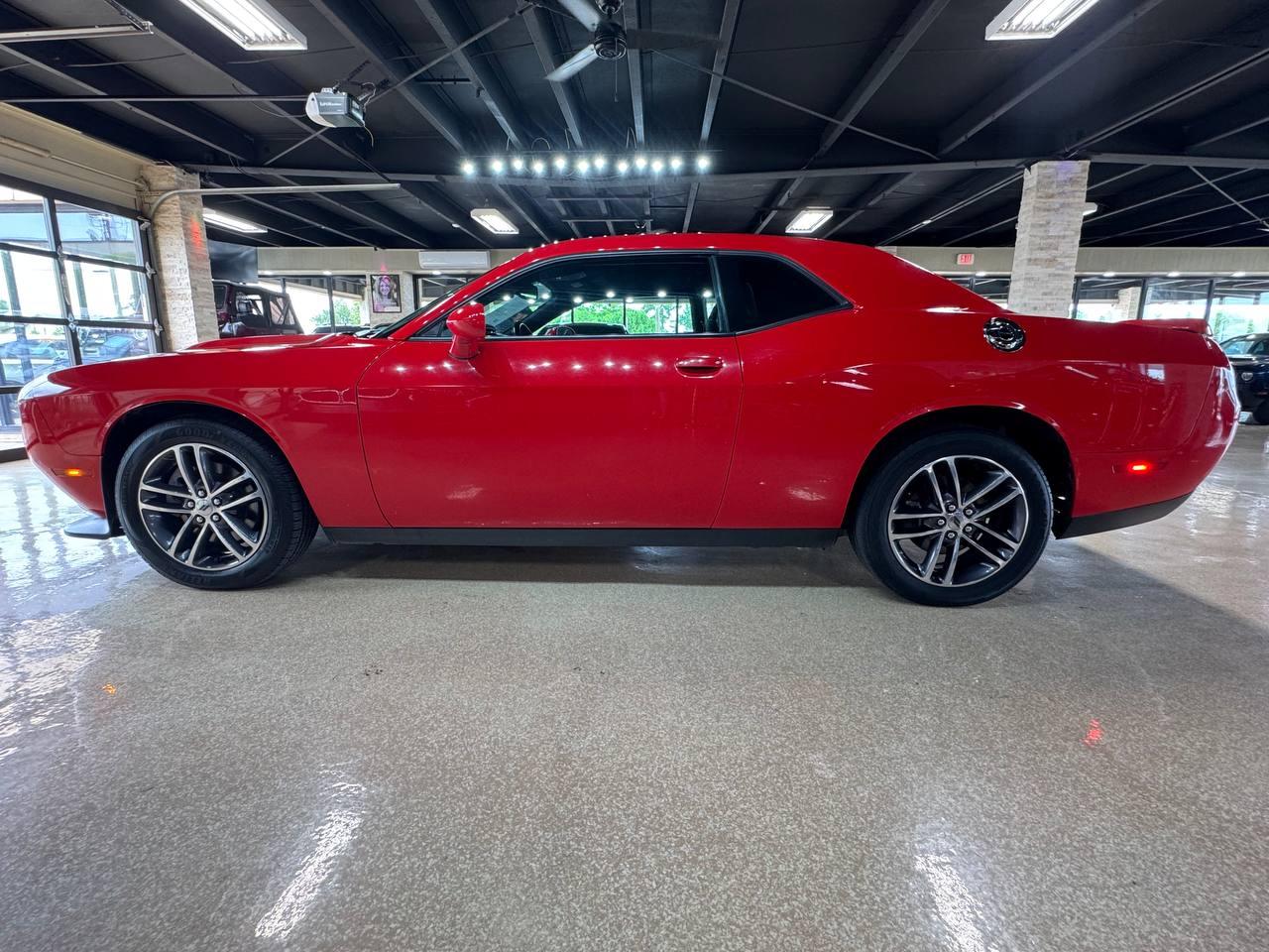 Dodge Challenger GT AWD 2019