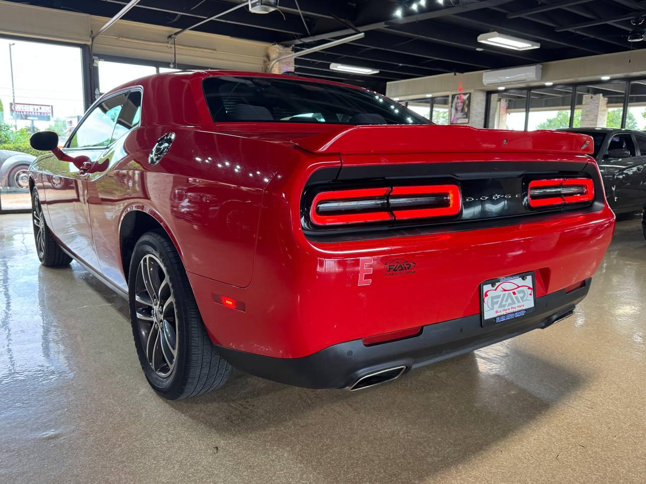 Dodge Challenger GT AWD 2019