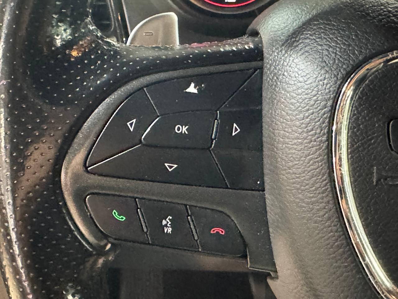 Dodge Challenger GT AWD 2019