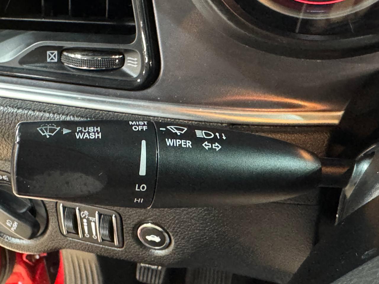 Dodge Challenger GT AWD 2019