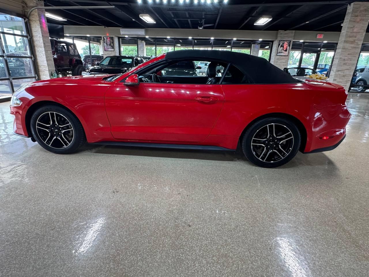 Ford Mustang EcoBoost Premium Convertible 2018