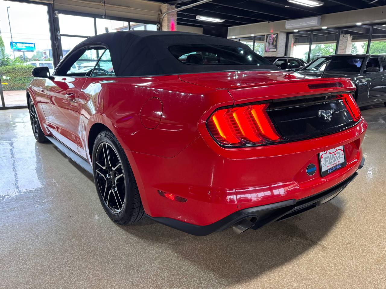 Ford Mustang EcoBoost Premium Convertible 2018