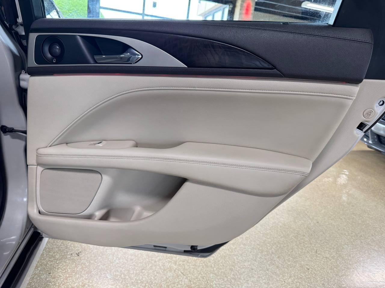 Lincoln MKZ Reserve II FWD 2019