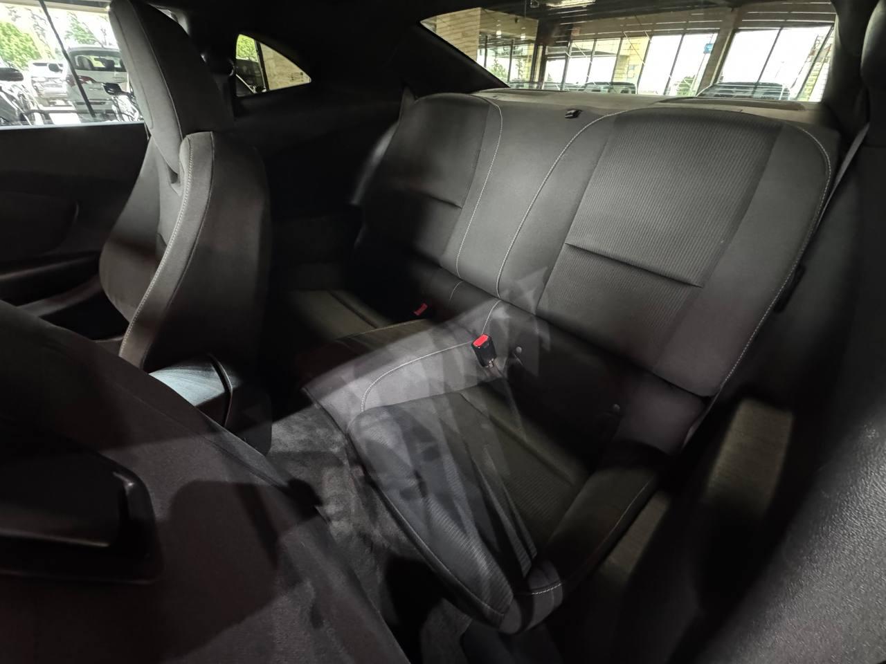 Chevrolet Camaro 2dr Cpe LT w/1LT 2015