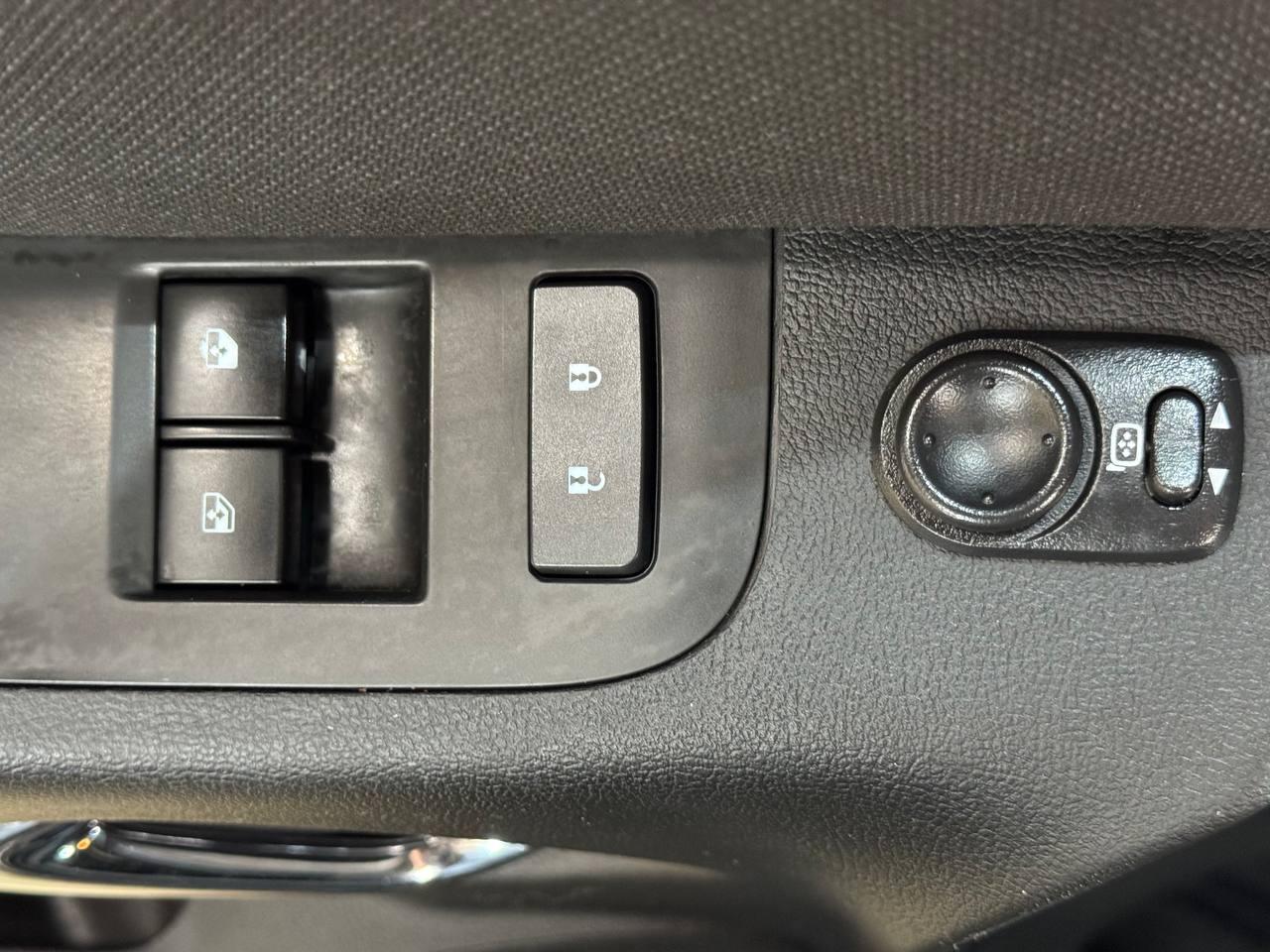 Chevrolet Camaro 2dr Cpe LT w/1LT 2015