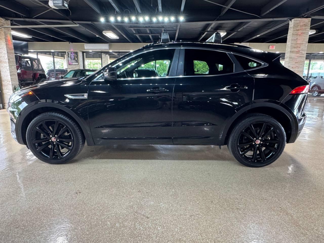 Jaguar E-Pace P300 AWD R-Dynamic HSE 2018