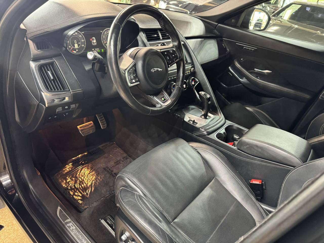 Jaguar E-Pace P300 AWD R-Dynamic HSE 2018
