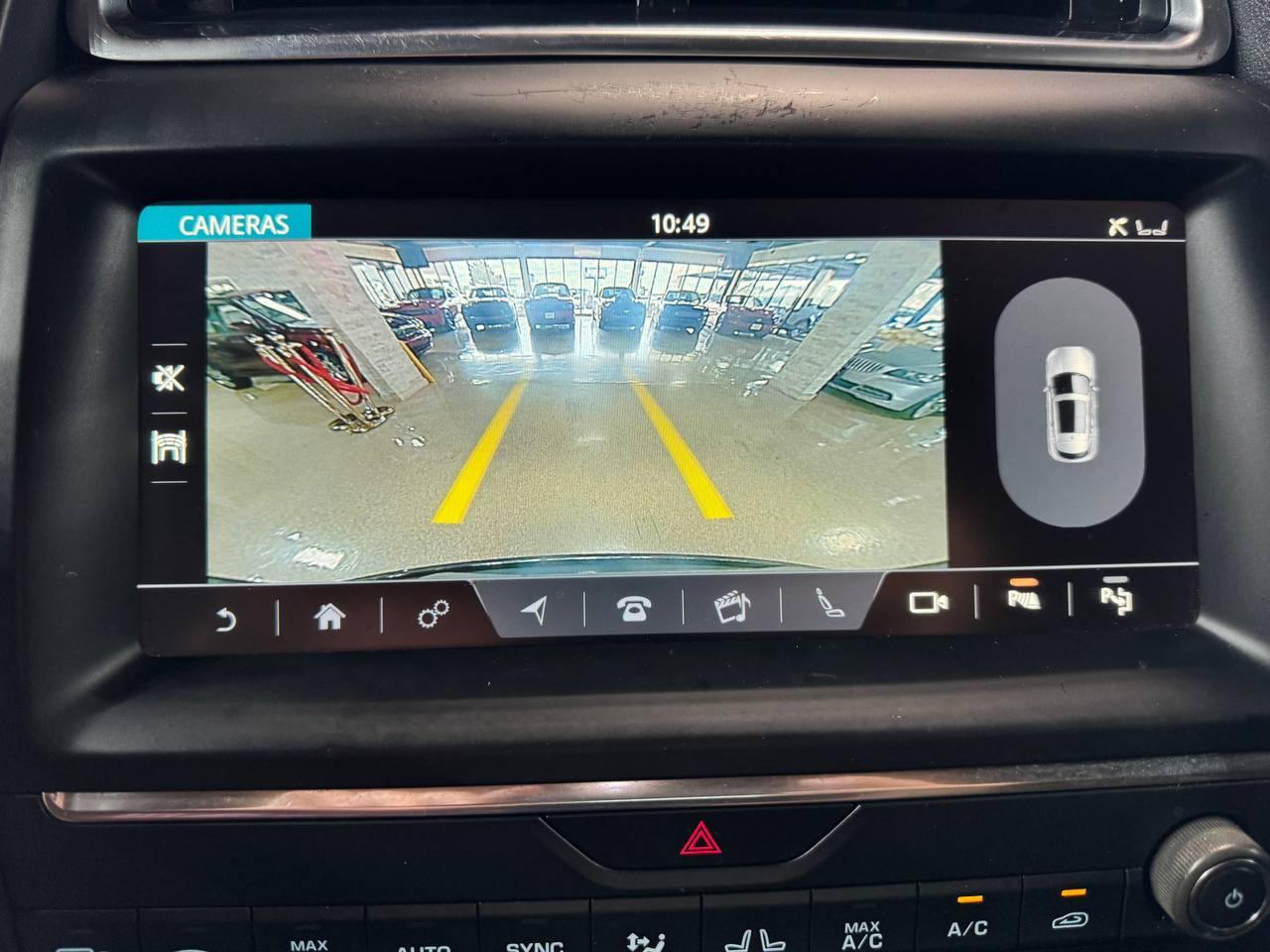 Jaguar E-Pace P300 AWD R-Dynamic HSE 2018