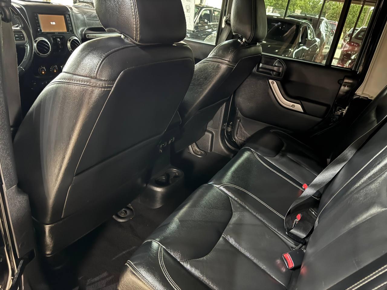 Jeep Wrangler Unlimited 4WD 4dr Rubicon Hard Rock 2016