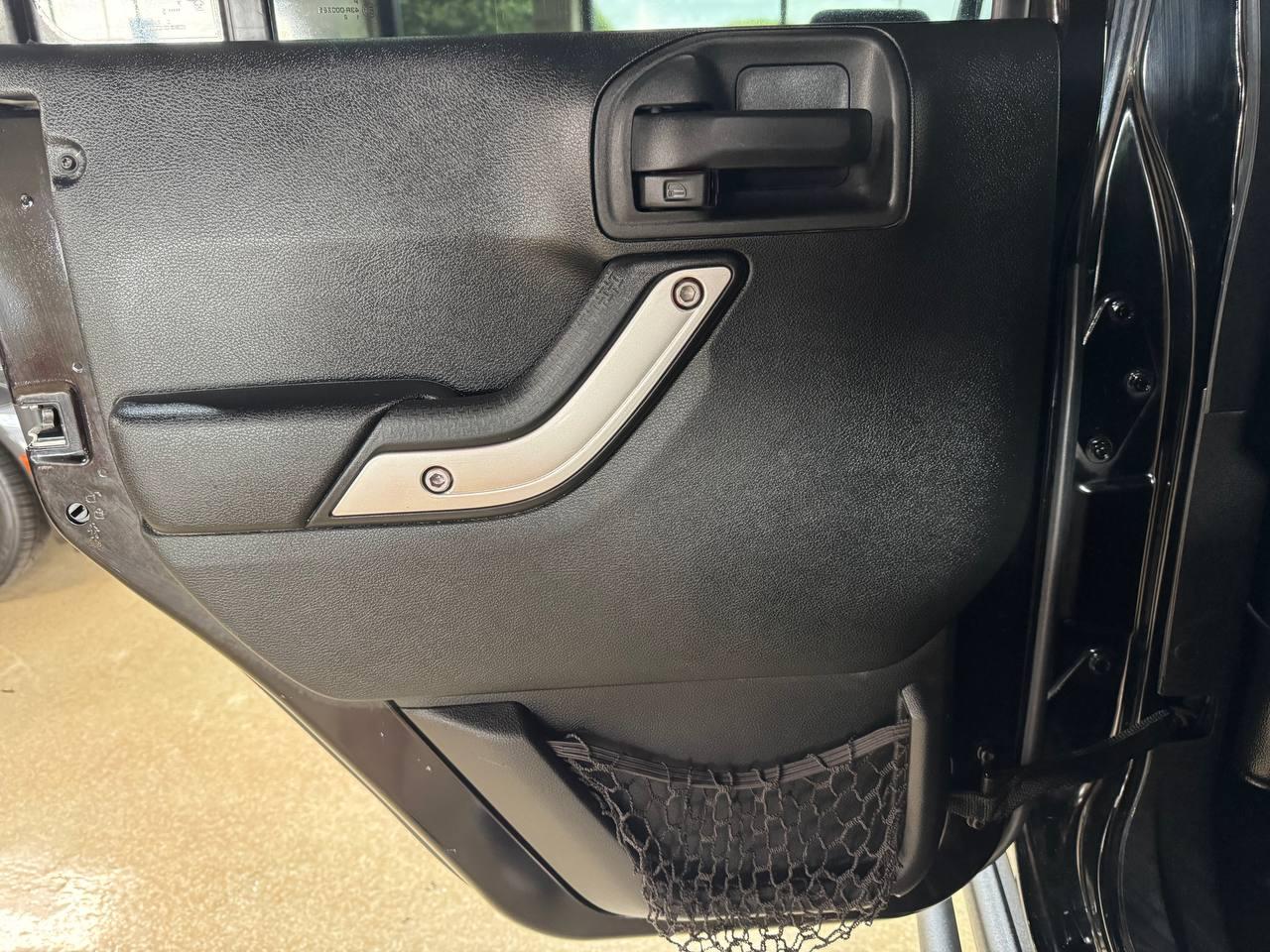 Jeep Wrangler Unlimited 4WD 4dr Rubicon Hard Rock 2016