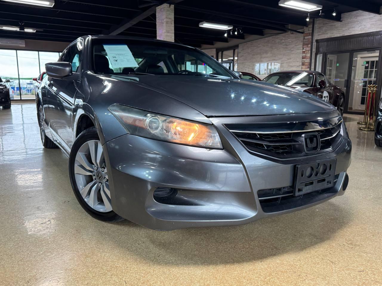 2011 Honda Accord EX-L Auto's photo