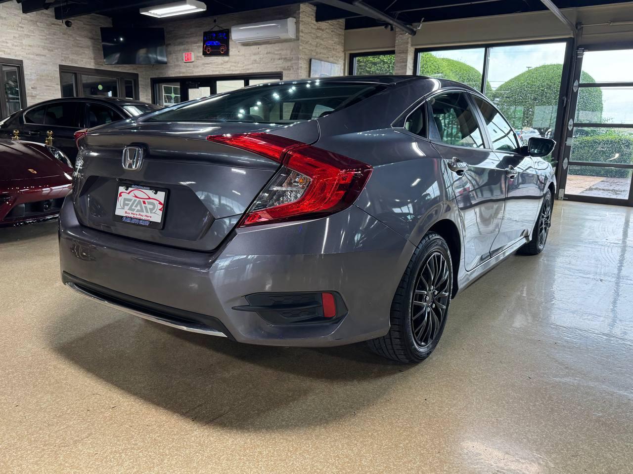 Honda Civic Sedan LX CVT 2021