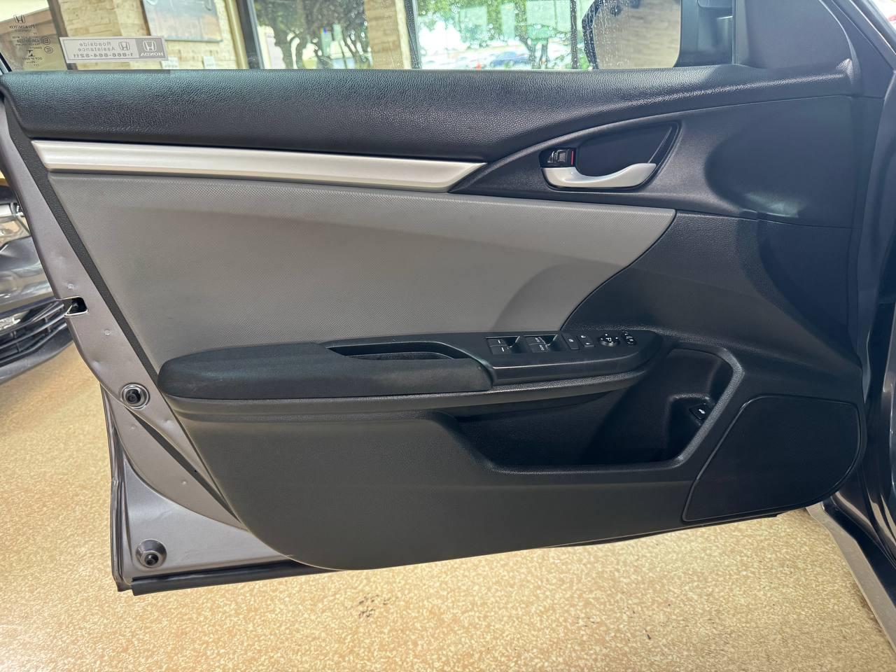 Honda Civic Sedan LX CVT 2021