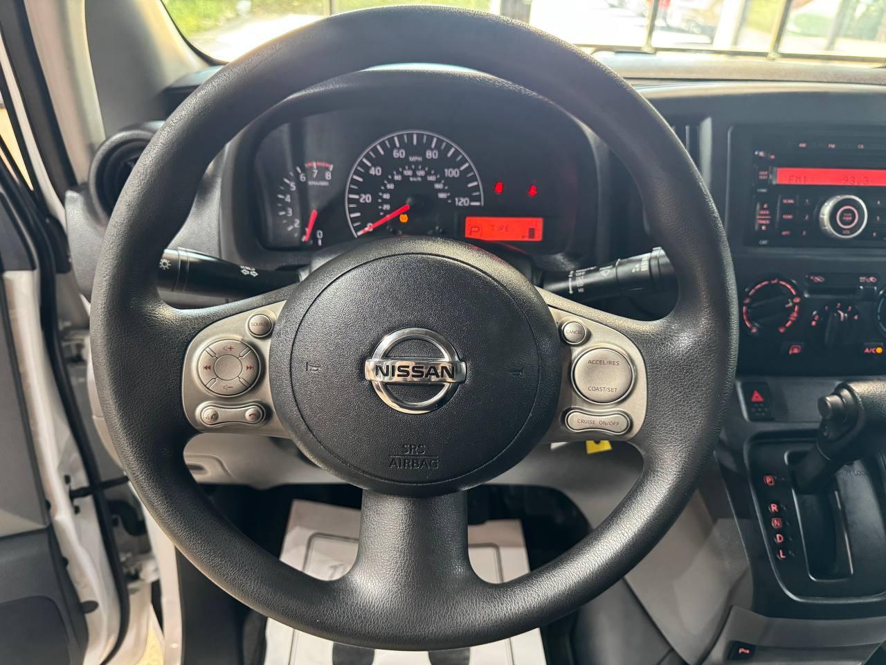 Nissan NV200 Compact Cargo I4 SV 2017
